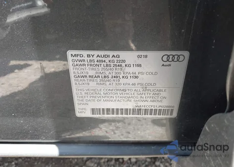 2018 Audi Q3 2.0T Premium/2.0T Sport Premium z USA, uszkodzony, nr VIN WA1ECCFS1JR028856